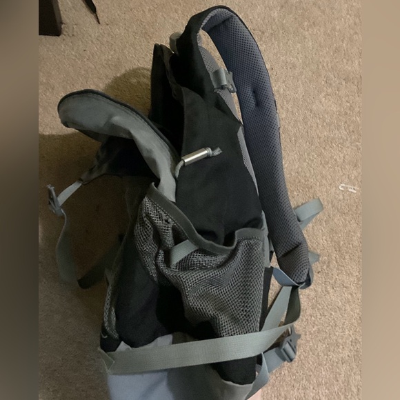 Kelty Backpack - Picture 4 of 4